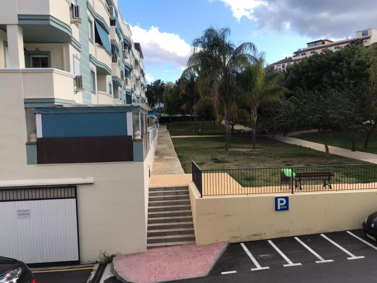 Habitacion Grande Con Bano Privado En Coin A 30Km De La Playa Экстерьер фото