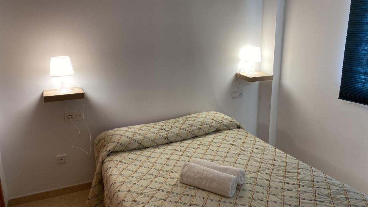 Habitacion Grande Con Bano Privado En Coin A 30Km De La Playa Экстерьер фото
